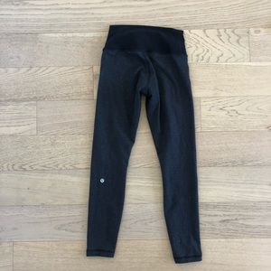 Lululemon mid rise wunder under